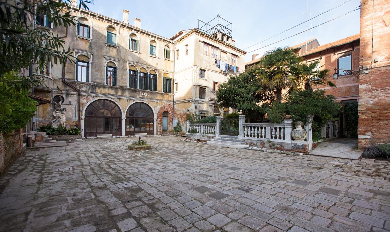 Ca' Della Corte Flats Venice Exterior photo